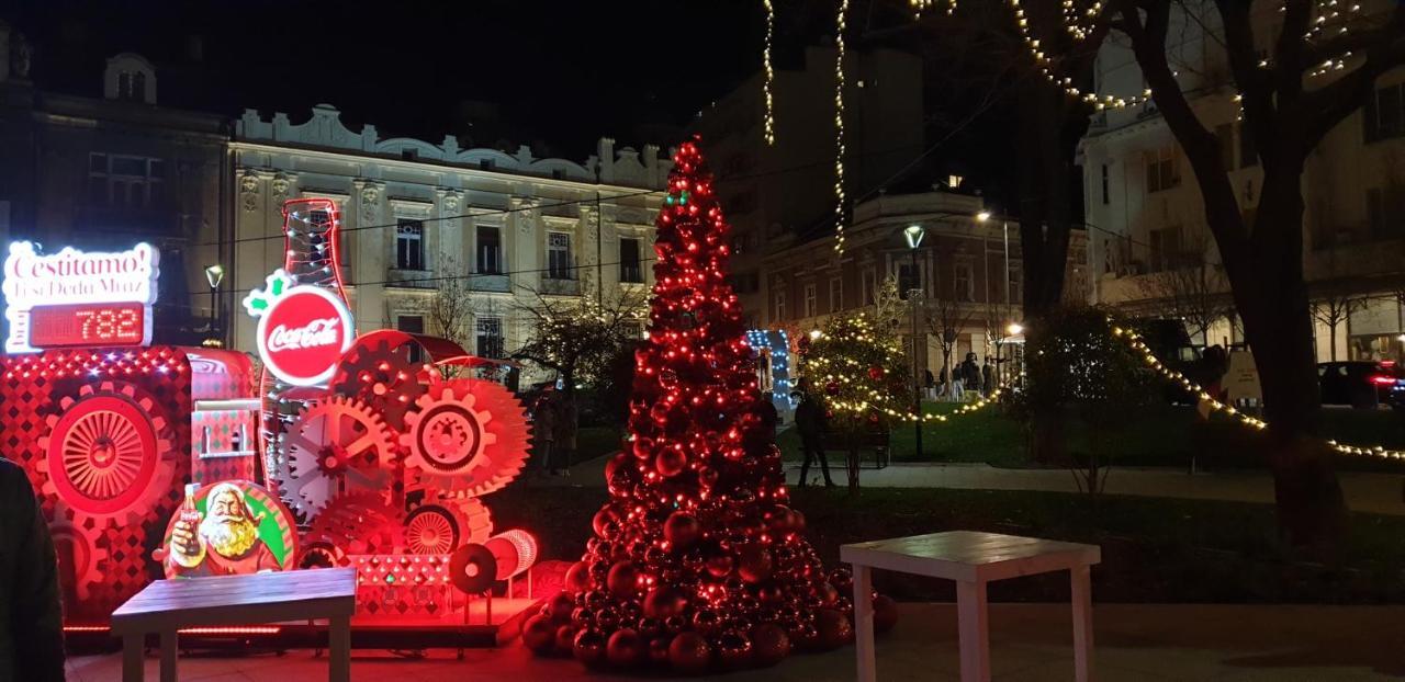 Supreme Palace Cube Beograd Ngoại thất bức ảnh